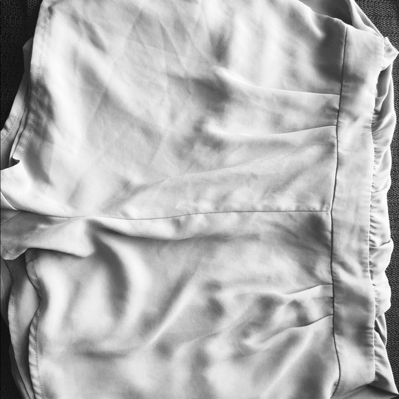 Forever 21 beige romper - Picture 3 of 3